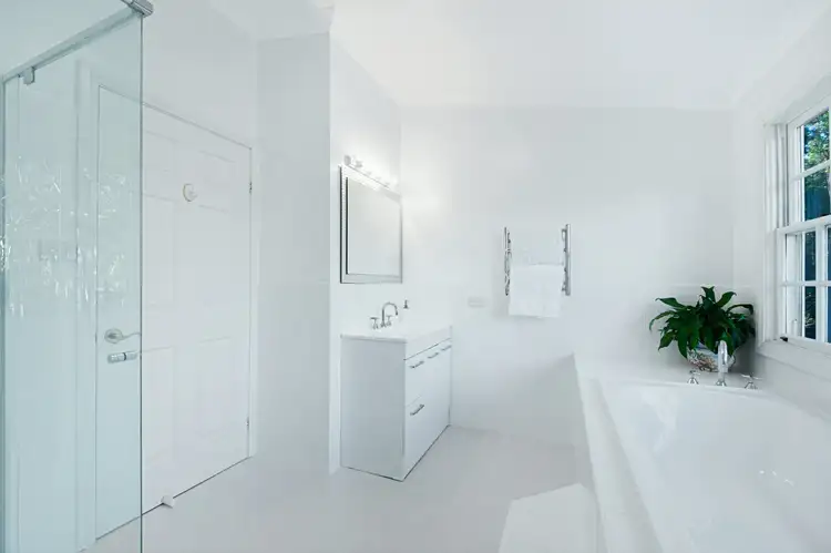 Sixth view of Homely house listing, 10 Eagles Nest Close, Belmont North NSW 2280