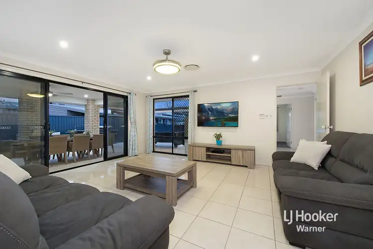 18 Oakwood Road, Warner QLD 4500