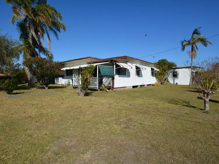 58 Waterman Street, Old Bar NSW 2430
