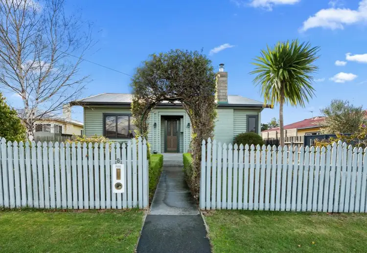8 Kestrel Street, Claremont TAS 7011