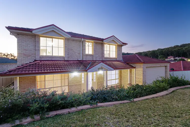 4 Willow Creek Court, Eleebana NSW 2282