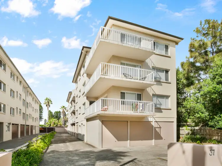Sixth view of Homely apartment listing, 11/37 Seabeach Avenue, Mona Vale NSW 2103