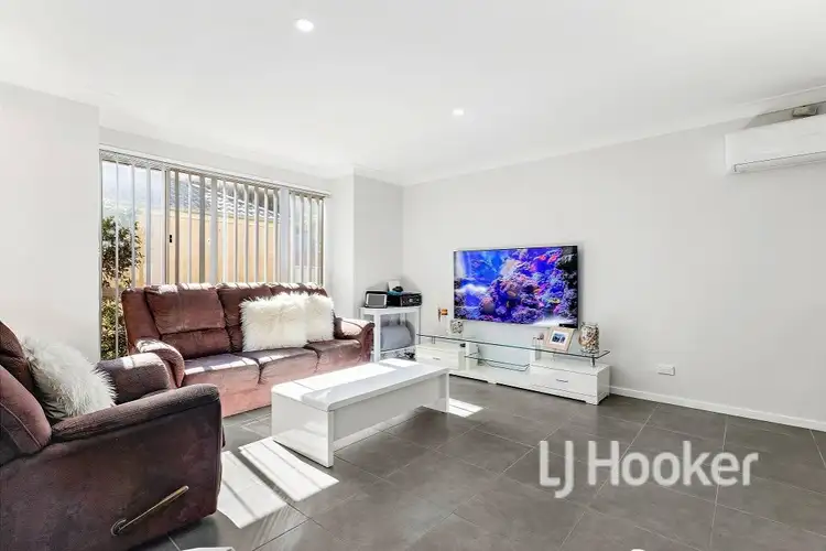 Third view of Homely villa listing, 4/174 Macleans Point Road, Sanctuary Point NSW 2540