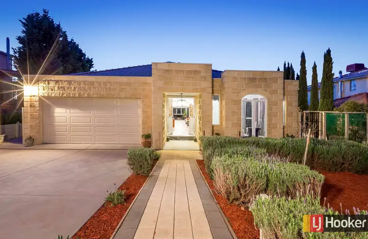 82 Eastern Ridge, Hidden Valley VIC 3756