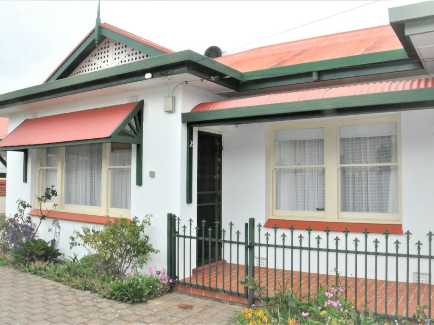 Main view of Homely unit listing, Unit 2/32 Hill Street, Victor Harbor SA 5211