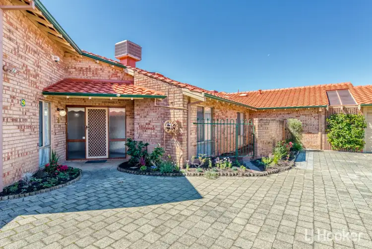 9/9 Heron Place, Maddington WA 6109
