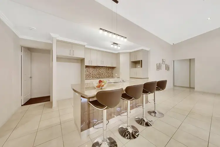 31 Dolphin Terrace, South Gladstone QLD 4680