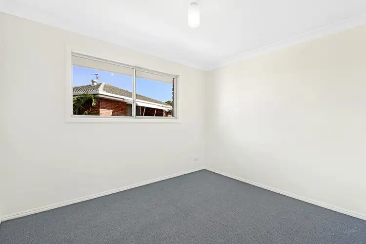 Seventh view of Homely townhouse listing, 9/10 Hollywell Road, Biggera Waters QLD 4216