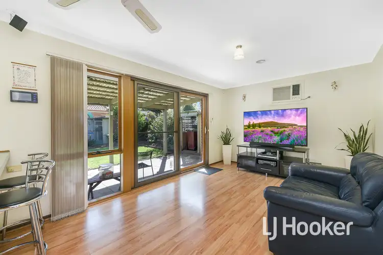 Sixth view of Homely house listing, 3 Berridale Court, Hampton Park VIC 3976