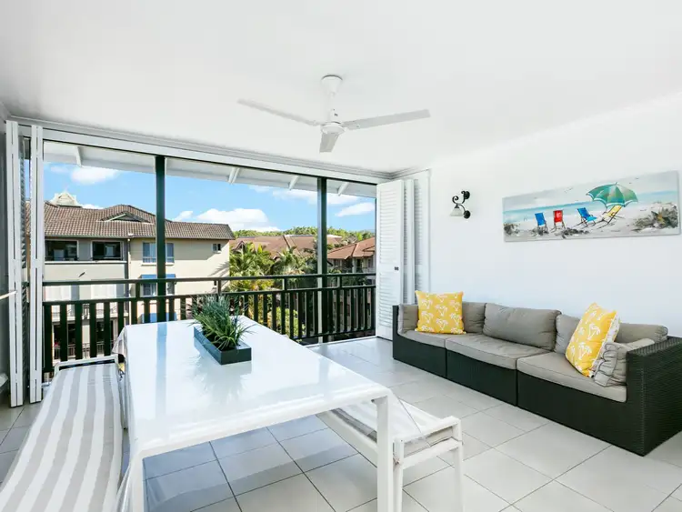 1526/2 Greenslopes Street, Cairns North QLD 4870