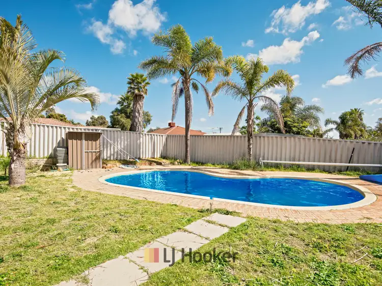 15 Manna Close, Mirrabooka WA 6061