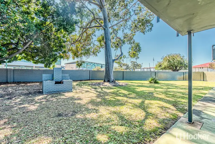 Seventh view of Homely unit listing, 2/5 Welshpool Road, St James WA 6102