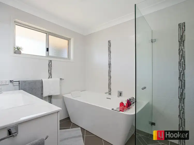 Fifth view of Homely house listing, 11 Scarborough Close, North Tamworth NSW 2340