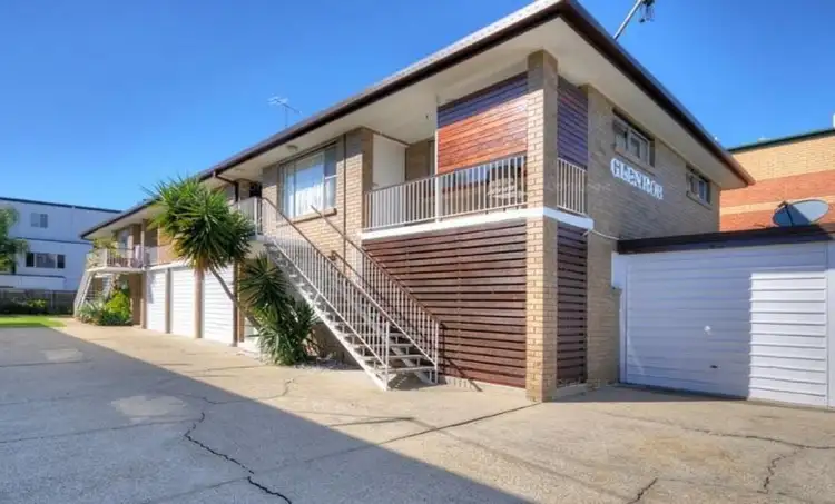 1/59 Bayview Street, Runaway Bay QLD 4216