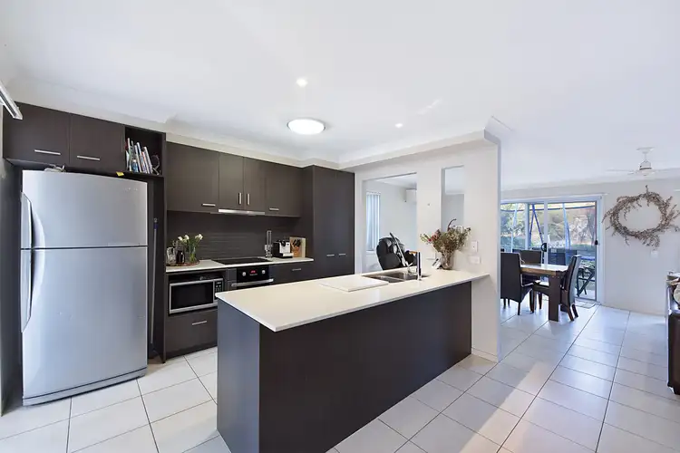 Main view of Homely townhouse listing, 18/1 Alvey Court, Mudgeeraba QLD 4213