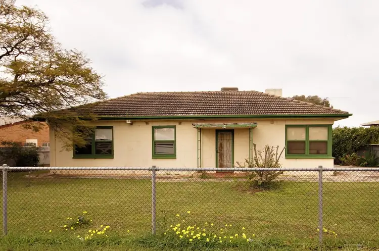 12 Thompson Street, Elizabeth South SA 5112