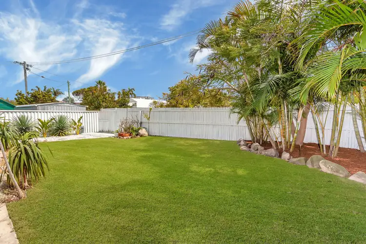 Sixth view of Homely semi-detached listing, 1/4 Logan Avenue, Miami QLD 4220