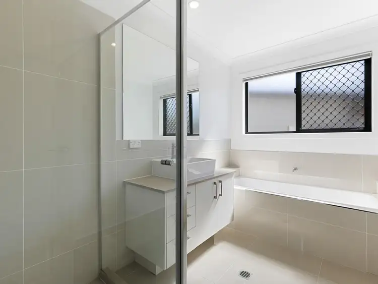 Sixth view of Homely house listing, 15 Jennifer Street, Birkdale QLD 4159