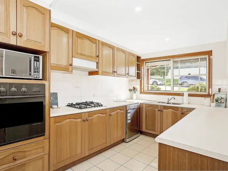 Main view of Homely villa listing, 1/27 Bellevue Road, Figtree NSW 2525