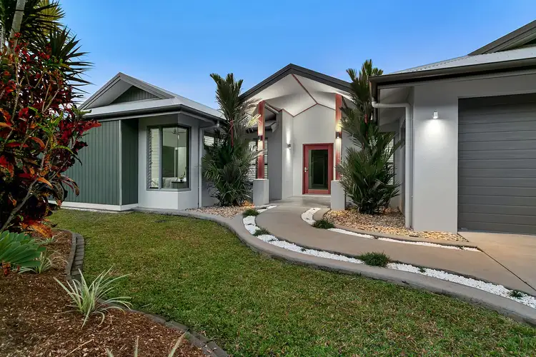 12 Rainbow Street, Kanimbla QLD 4870