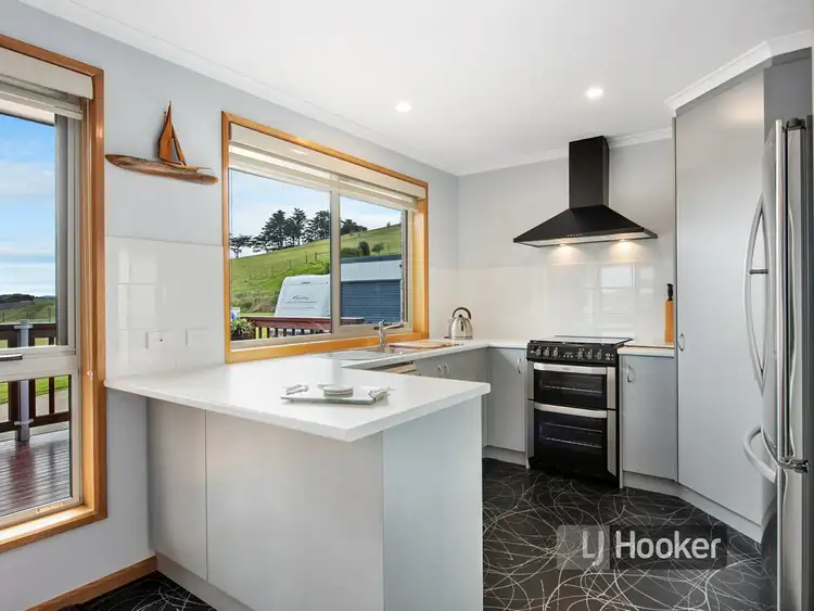 Seventh view of Homely house listing, 18 Inglisdale Drive, Wynyard TAS 7325