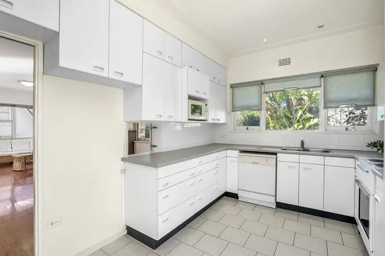 Fourth view of Homely house listing, 255 Barrenjoey Road, Newport NSW 2106