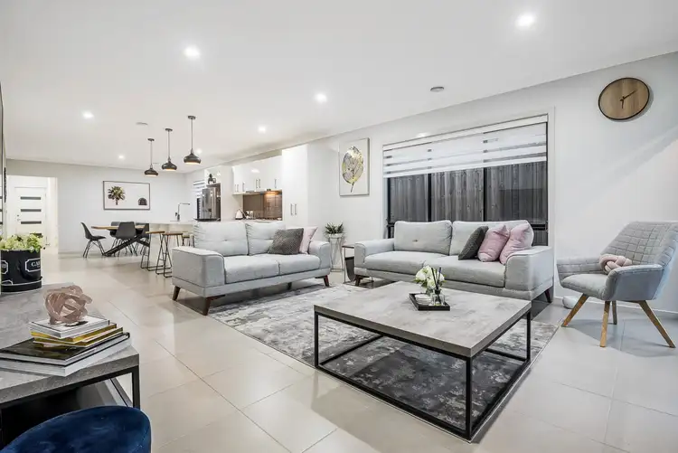 Sixth view of Homely house listing, 27 Eynesbury View, Wollert VIC 3750