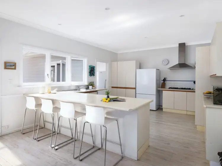 Fifth view of Homely house listing, 32 Grandview Parade, Mona Vale NSW 2103