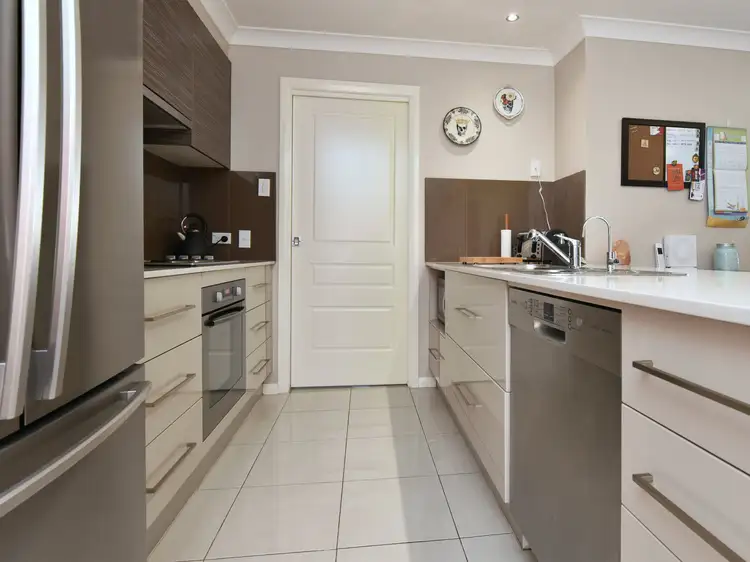 Sixth view of Homely house listing, 2 Joss Close, Singleton NSW 2330