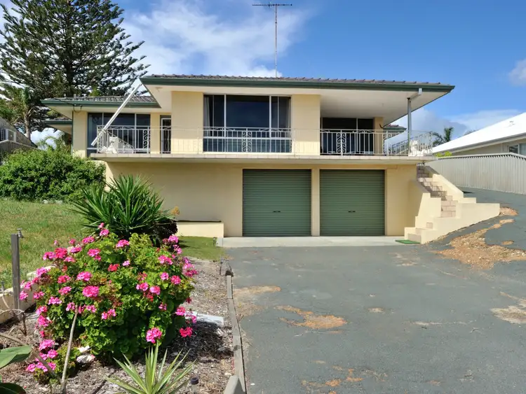 33 Scrivener Place, Halls Head WA 6210