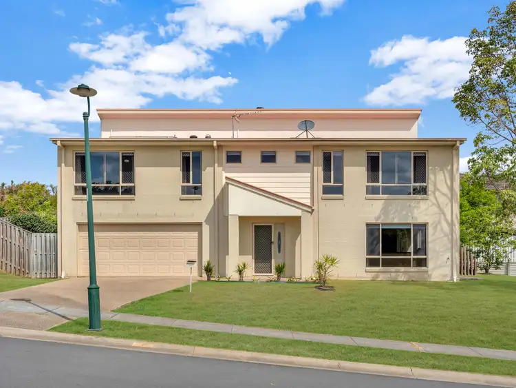 1/1 Ainsworth Street, Pacific Pines QLD 4211