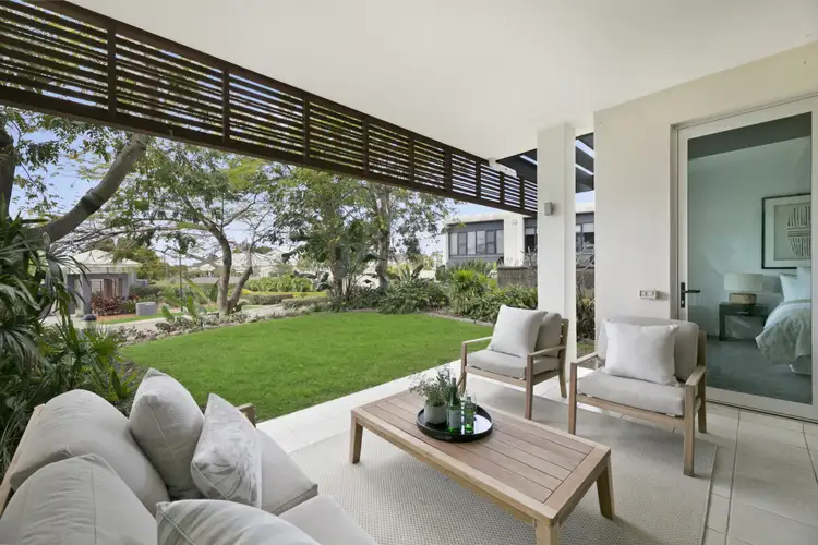 5/742 Peninsula Drive, Robina QLD 4226