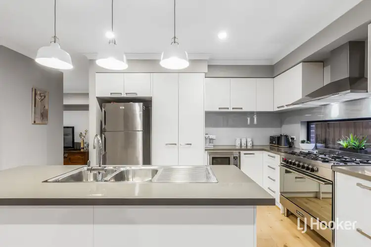 Fifth view of Homely house listing, 5 Parkstone Crescent, Point Cook VIC 3030