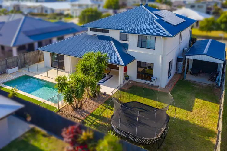 2 Maged Place, Thornlands QLD 4164