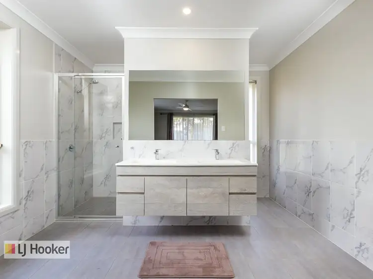 Sixth view of Homely house listing, 2A Kingston Parade, Heatherbrae NSW 2324