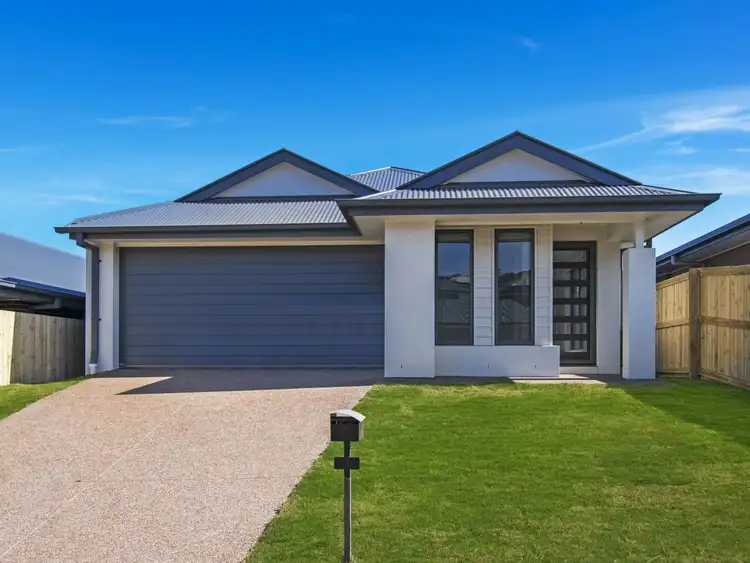 2/9 Farrelly Avenue, Cumbalum NSW 2478