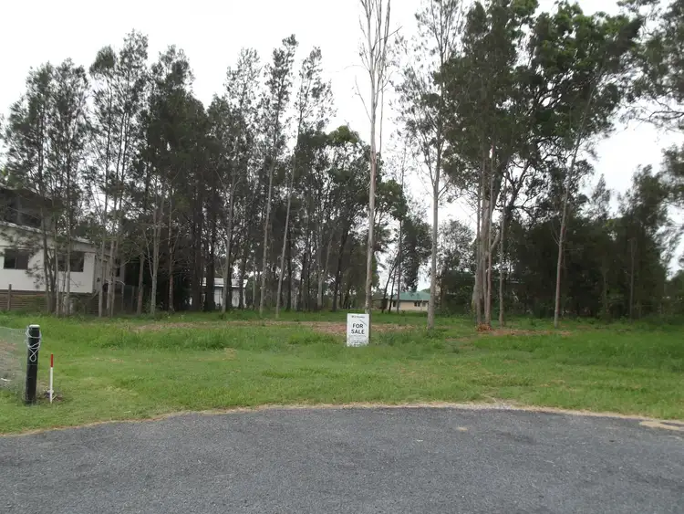 6 Aura Court, Macleay Island QLD 4184