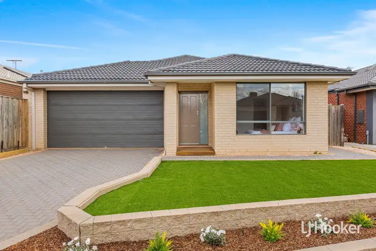 72 Cuthbert Avenue, Truganina VIC 3029