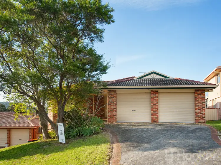 3 Luderick Close