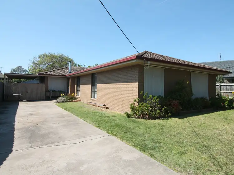 65 Ballantine Street, Bairnsdale VIC 3875