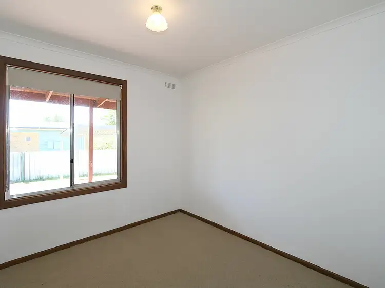 Sixth view of Homely house listing, 33 Buna Street, Ashmont NSW 2650