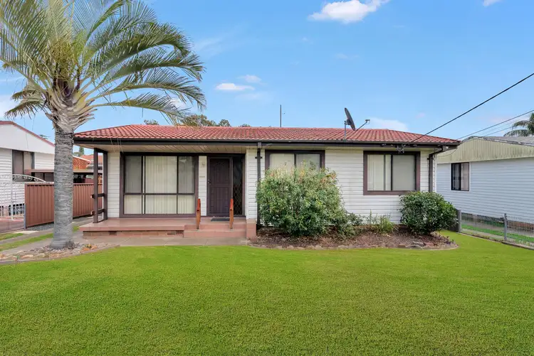 13 Quiros Avenue, Fairfield West NSW 2165
