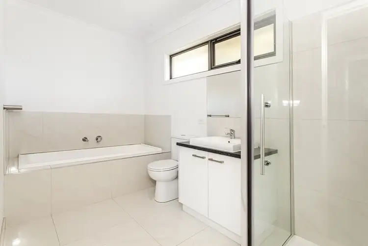 Sixth view of Homely house listing, 4 Shakespeare Avenue, Mooroolbark VIC 3138