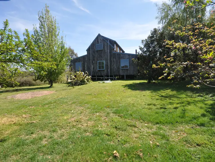 1455 Great Alpine Road, Sarsfield VIC 3875