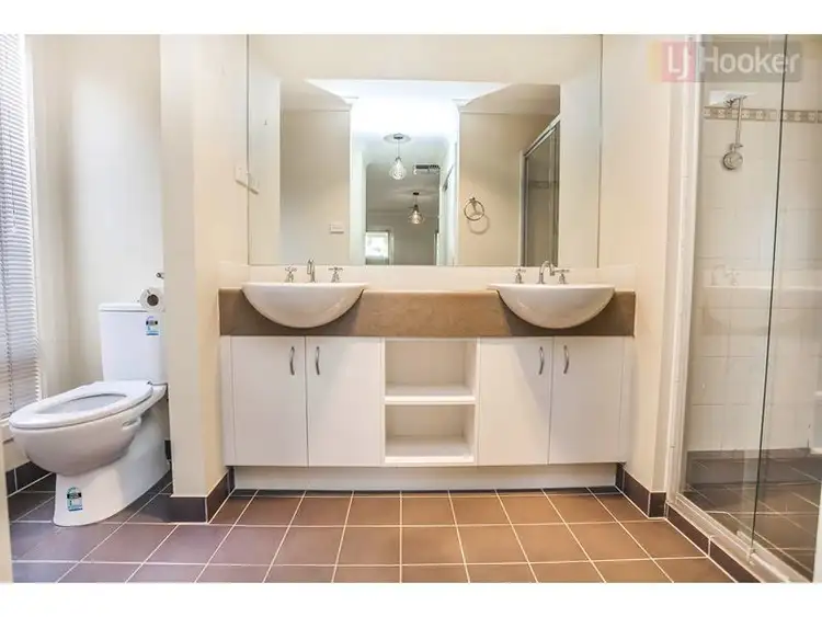 Fifth view of Homely house listing, 71 Villawood Avenue, Roxburgh Park VIC 3064