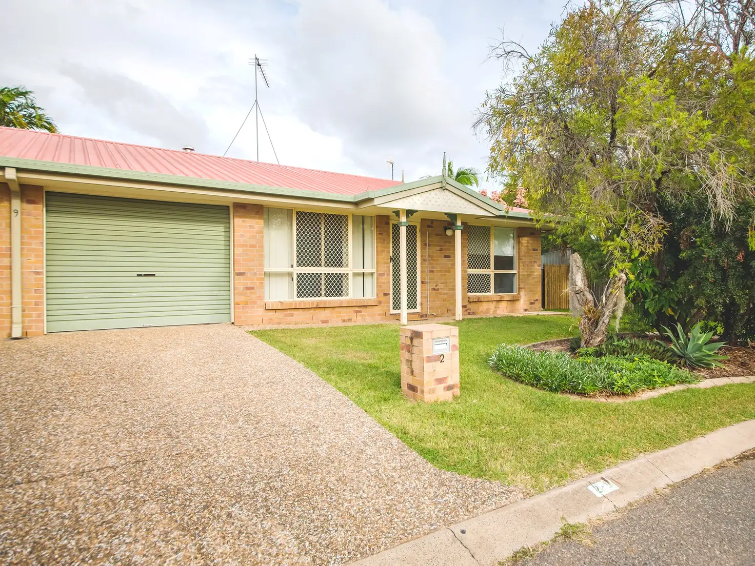 Main view of Homely unit listing, 2/9 Buderim Close, Kawana QLD 4701