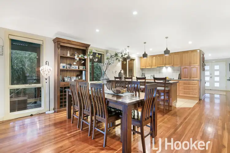 Fifth view of Homely house listing, 21 Sheldon Drive, Berwick VIC 3806