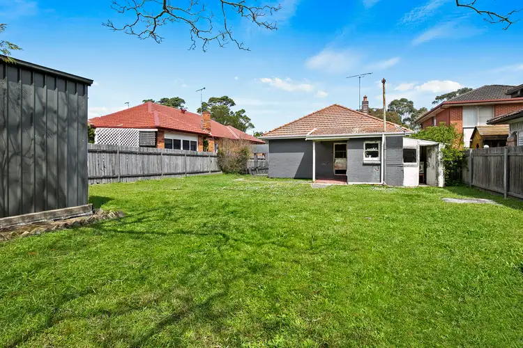 Sixth view of Homely house listing, 18 Innes Road, Manly Vale NSW 2093