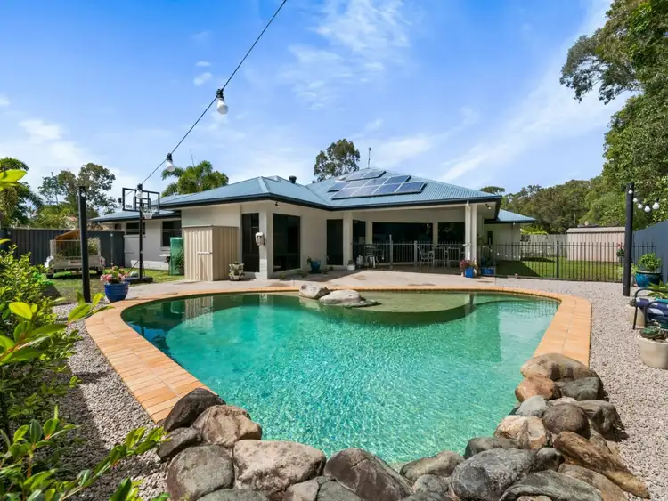 19 Stillwater Drive, Twin Waters QLD 4564