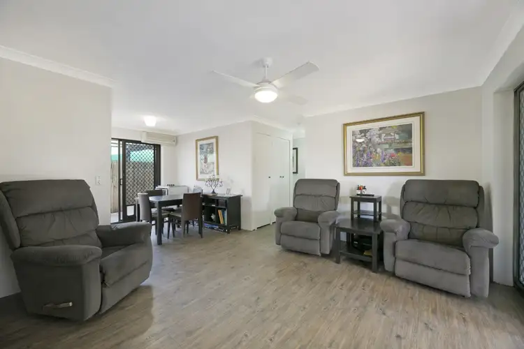 2/9 Railway Street, Southport QLD 4215